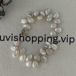 Keshi pearl bracelet