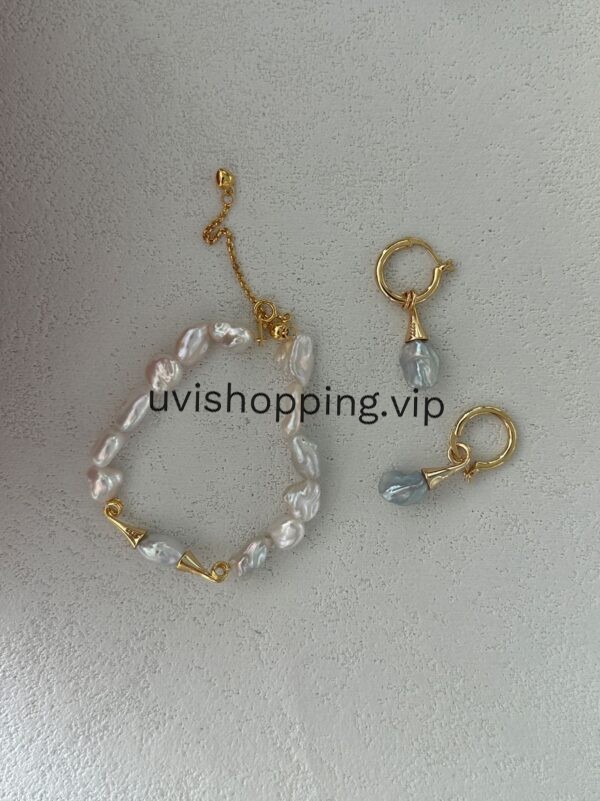 Mustache Earrings - Image 3